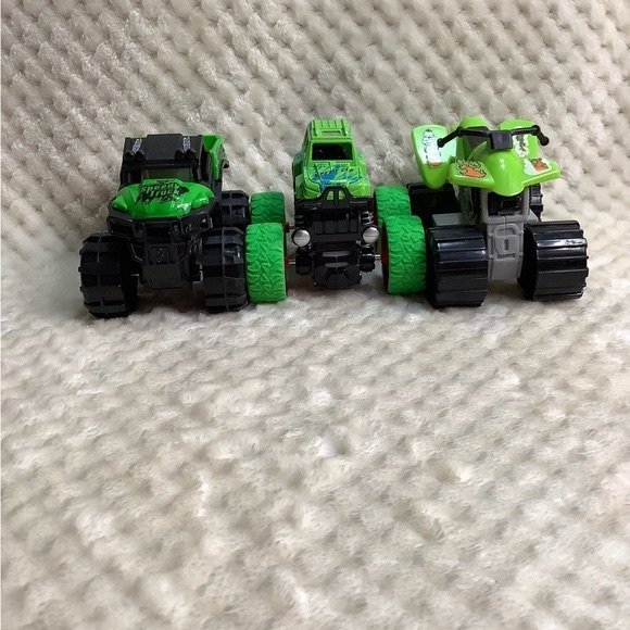 Monster Truck Green Toy Trucks Set of 3 - Picture 1 of 8